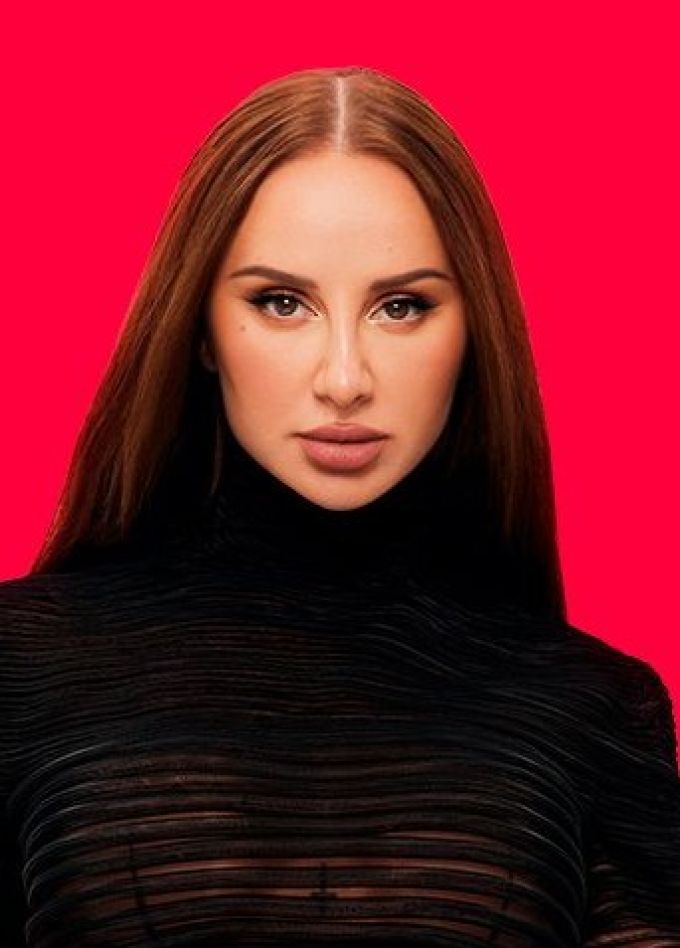 Anna Asti