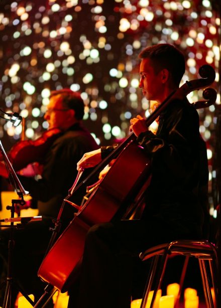 Концерт «Людовико Эйнауди 2.0. Саундтреки в сиянии тысячи свечей»