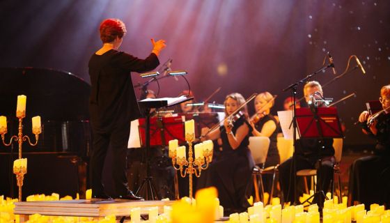 Концерт «Людовико Эйнауди 2.0. Саундтреки в сиянии тысячи свечей»