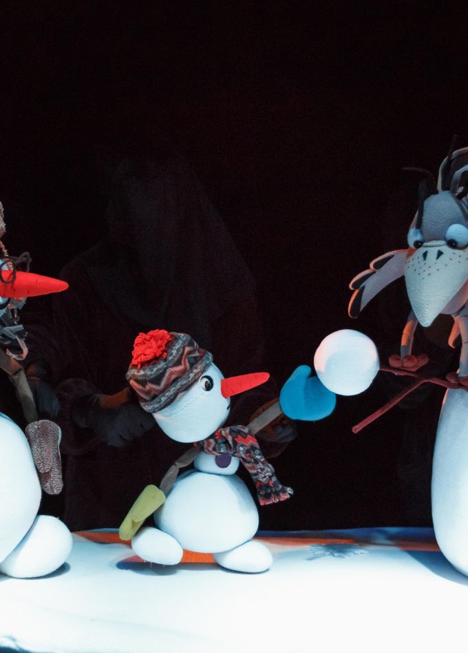 Солнышко и снежные человечки