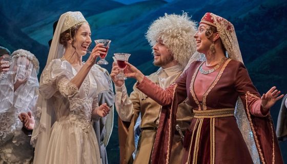 Спектакль «Ханума»