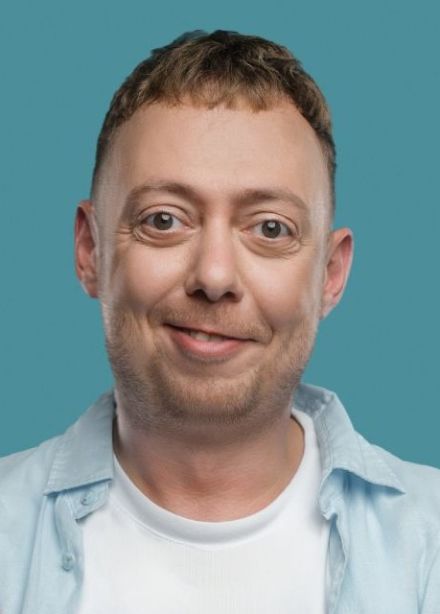 Нидаль Абу-Газале. Стендап