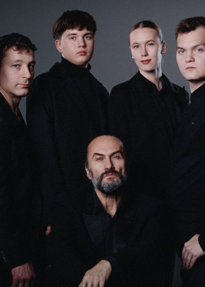 Дамские пальчики - весенний фейерверк