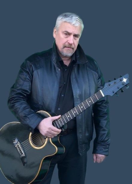 Николай Червон