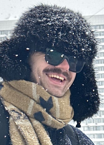 Артём пора домой