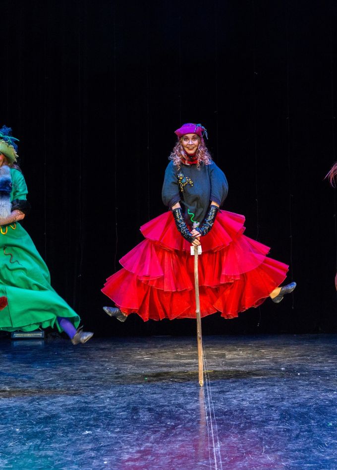 Маленькая ведьмочка