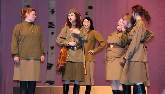 Спектакль «А зори здесь тихие»